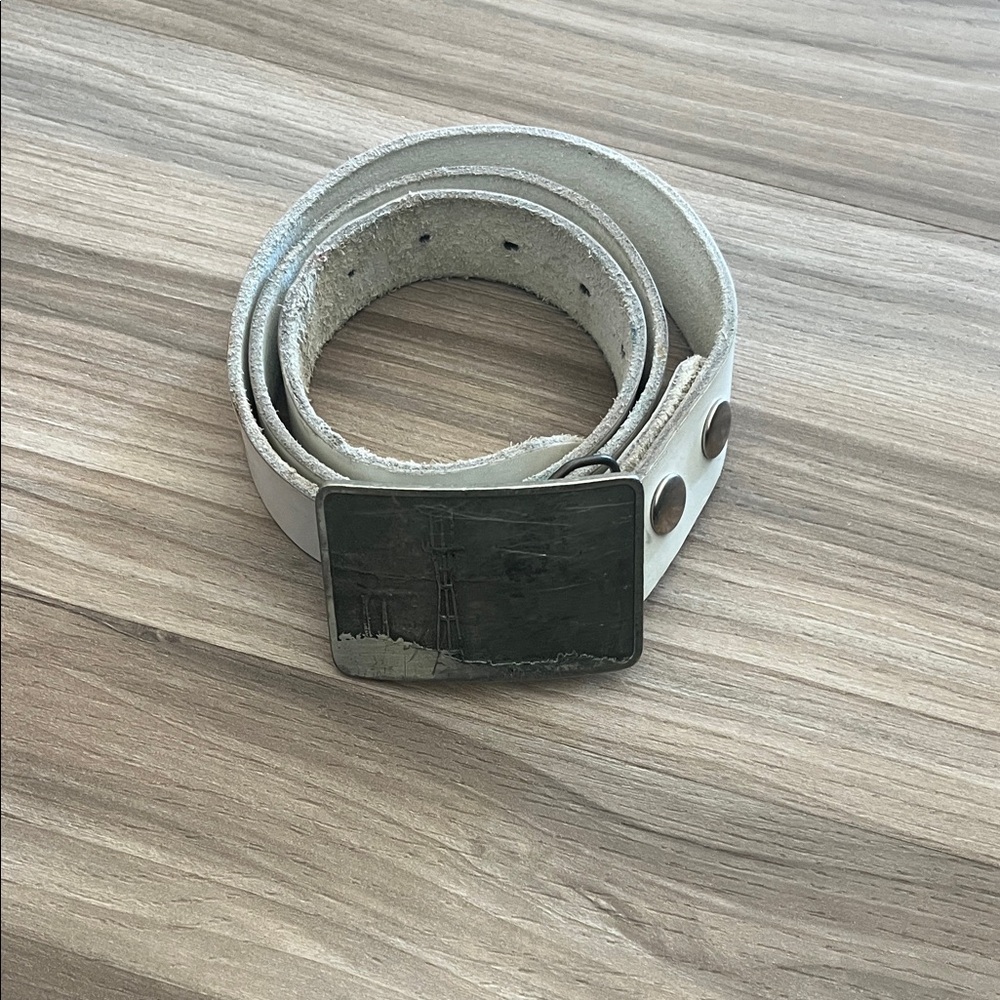 Men's White Leather Belt with Metal Buckle